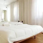 Orange Garden Oda ve Kahvaltı 4*